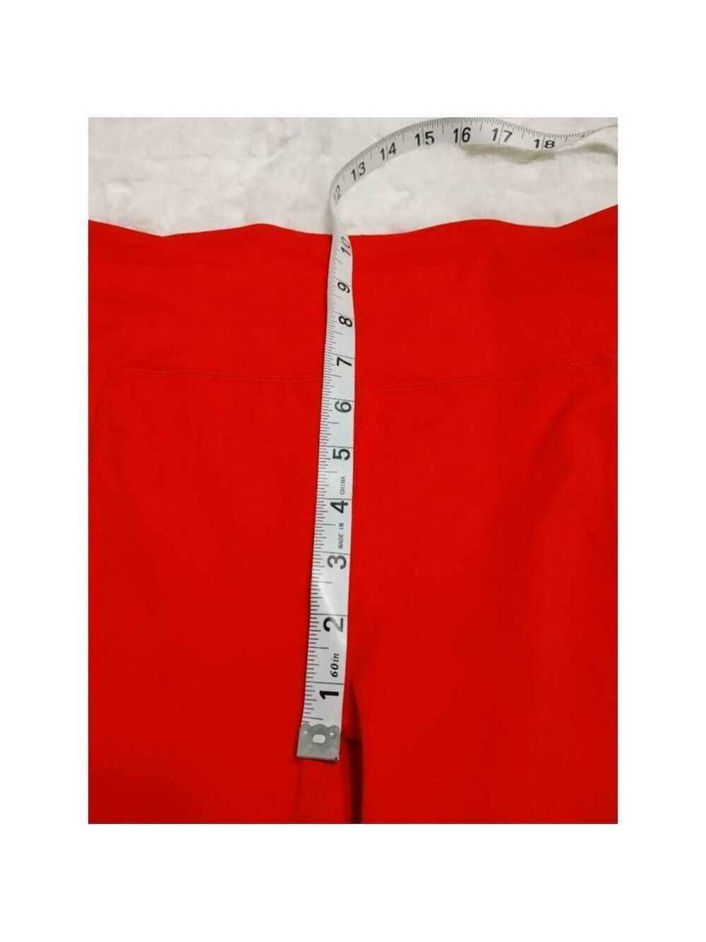 Women's Fabletics Cherry Red Capri Zip Leggings L with Night Reflective Stripes - Picture 4 of 7